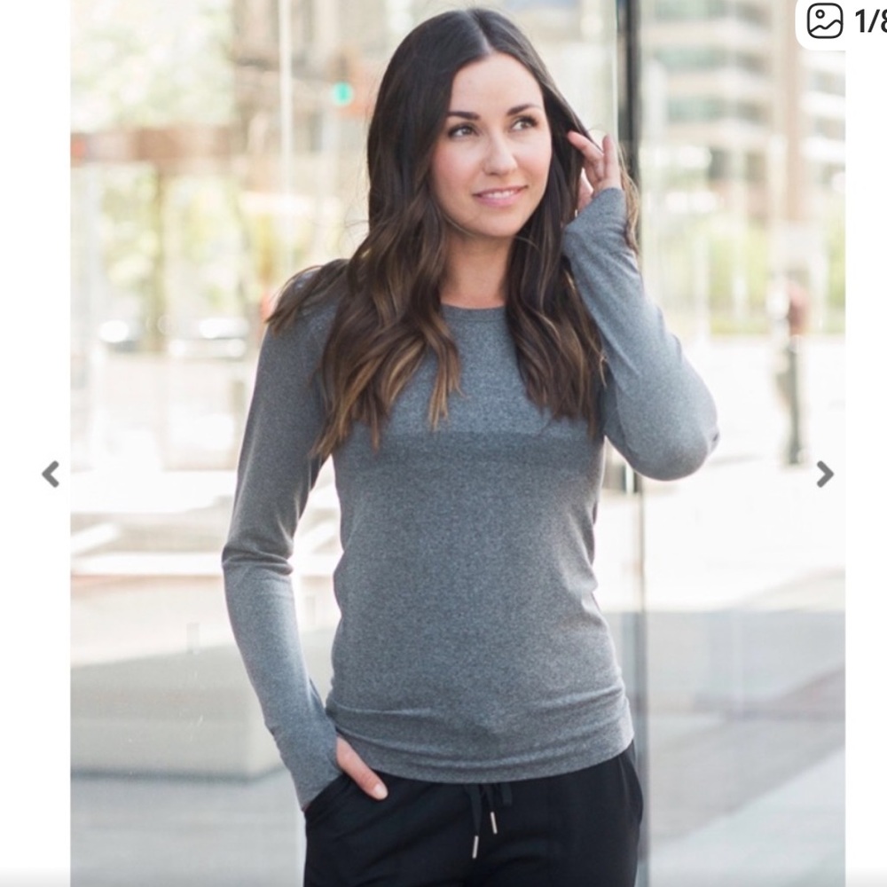 Zyia gray active long sleeve